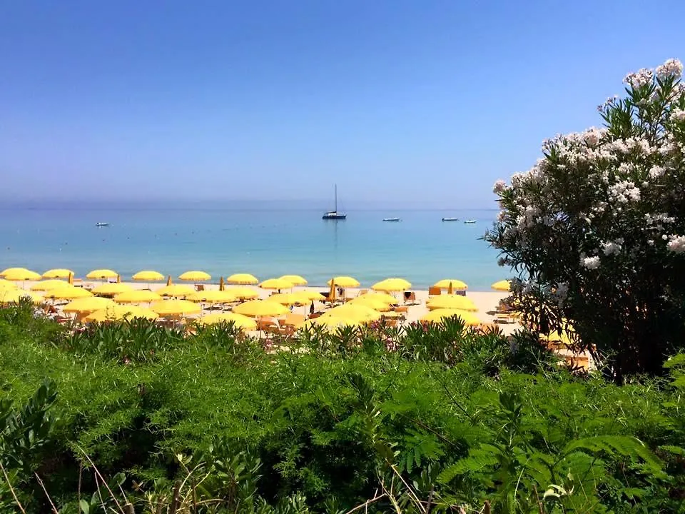 Th Costa Rei - Free Beach Resort Отель