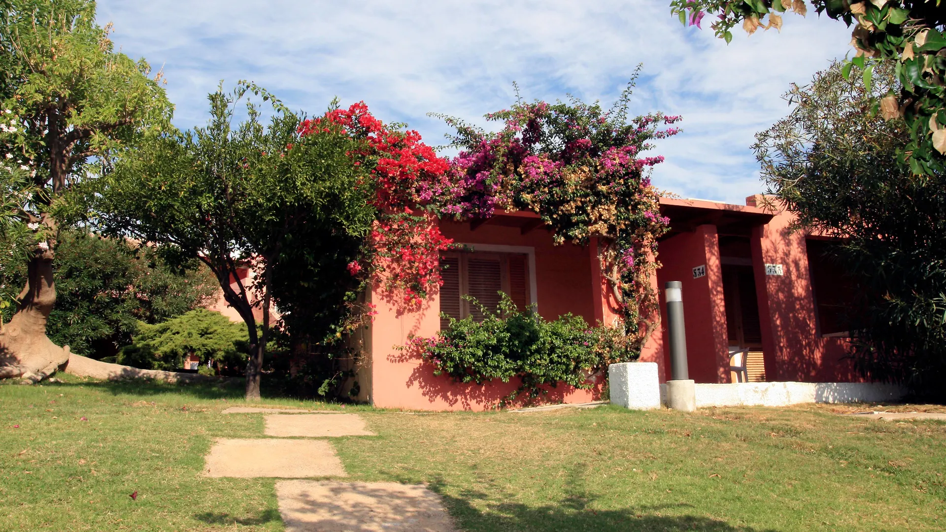 Th Costa Rei - Free Beach Resort 4*,