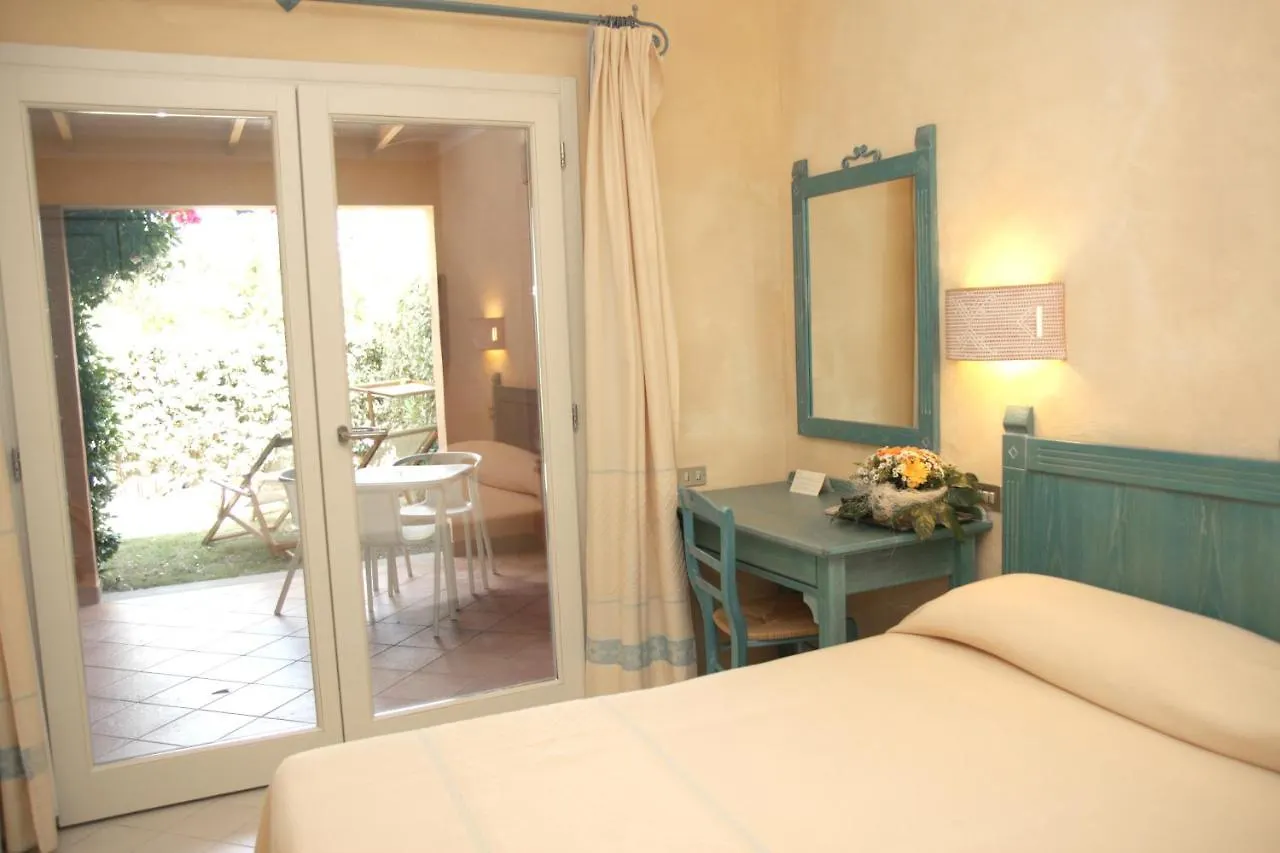 Th Costa Rei - Free Beach Resort 4*,