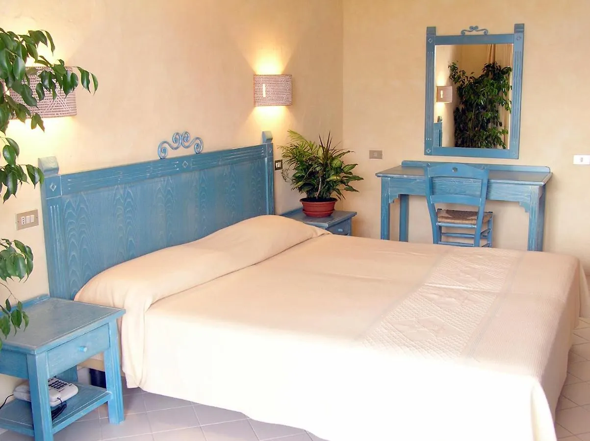Th Costa Rei - Free Beach Resort 4*,